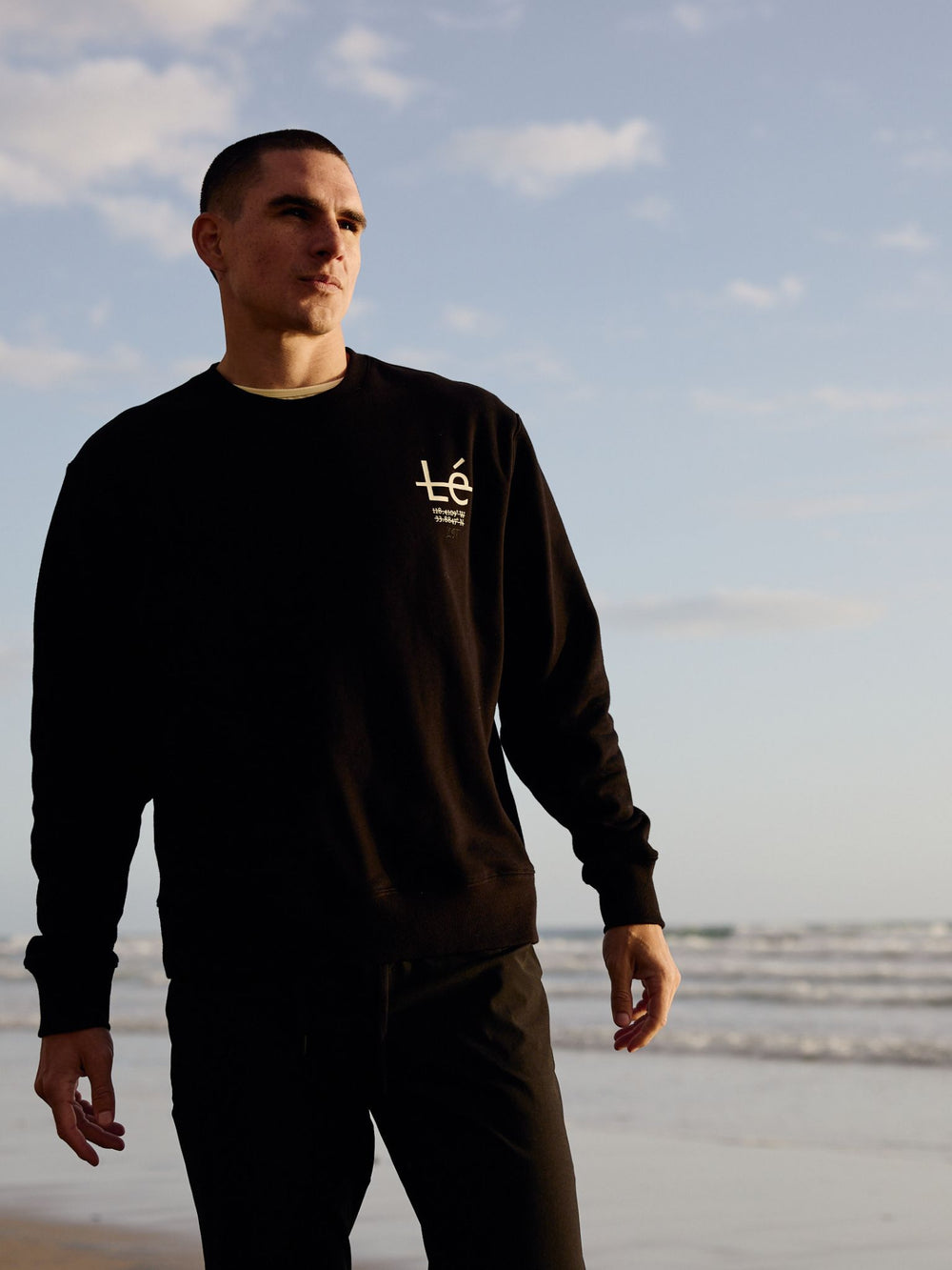 LÉ Crewneck