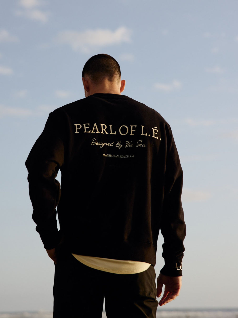 LÉ Crewneck
