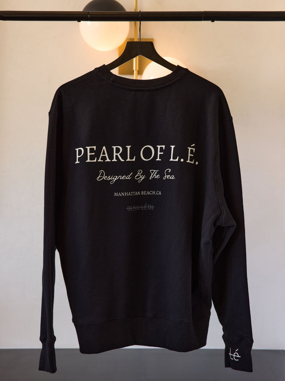 LÉ Crewneck