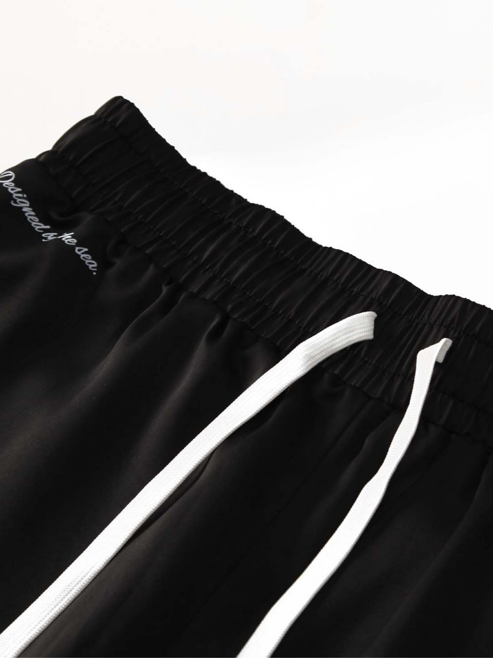 Sundéy Shorts
