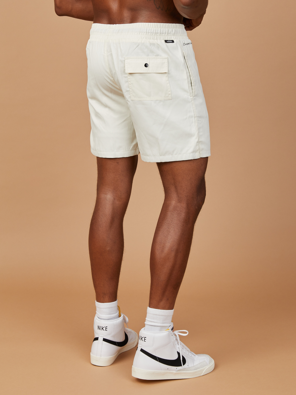 Sundéy Shorts